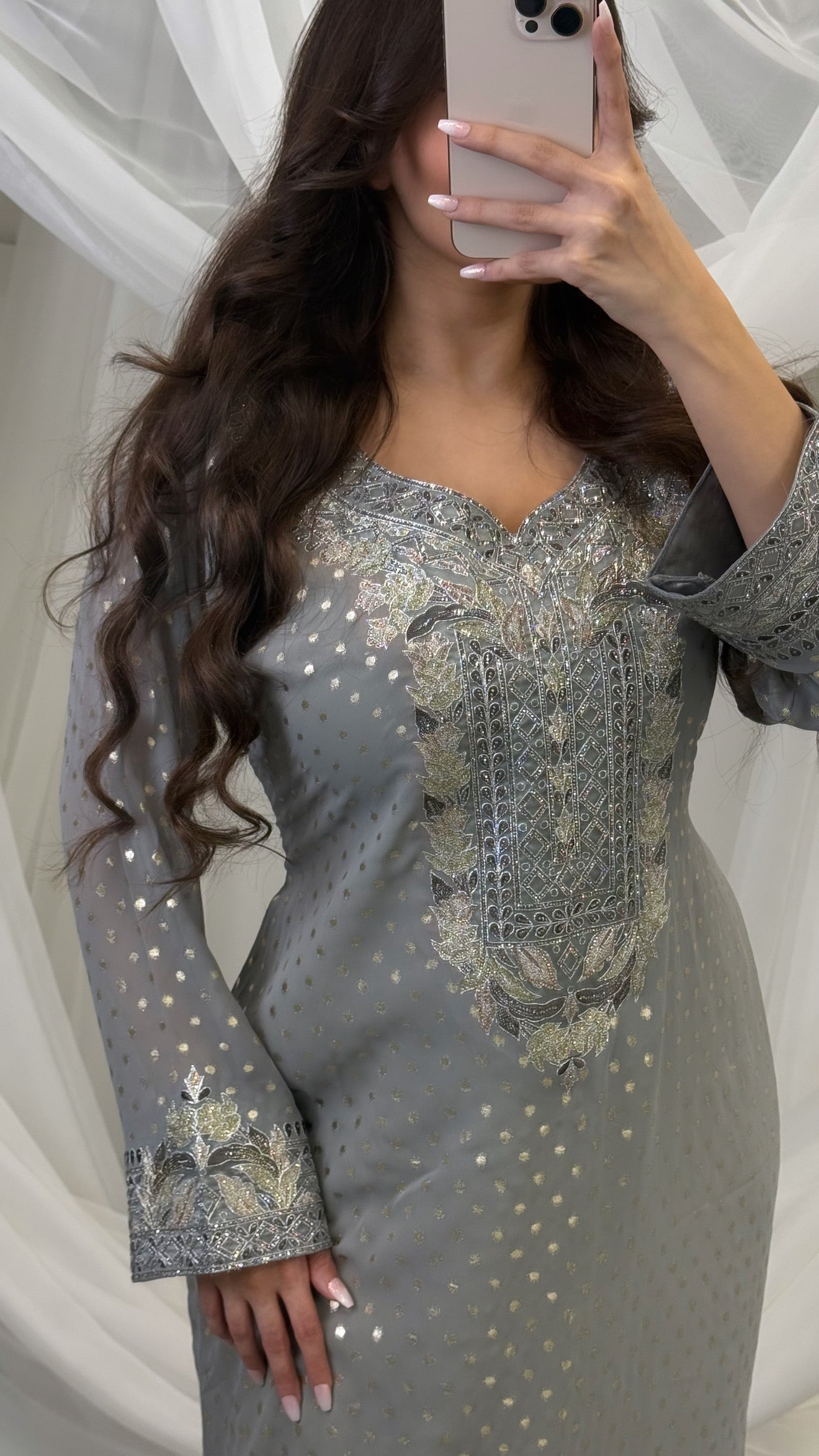 ‏𝐂𝐇𝐈𝐅𝐅𝐎𝐍 𝟎𝟎𝟐