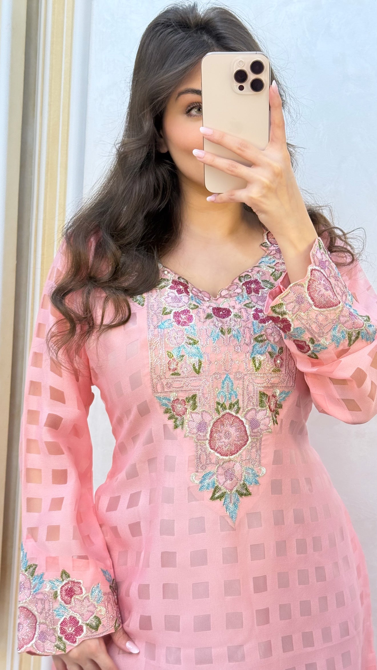 ‏ ‏𝐂𝐇𝐈𝐅𝐅𝐎𝐍 𝟎𝟎𝟔